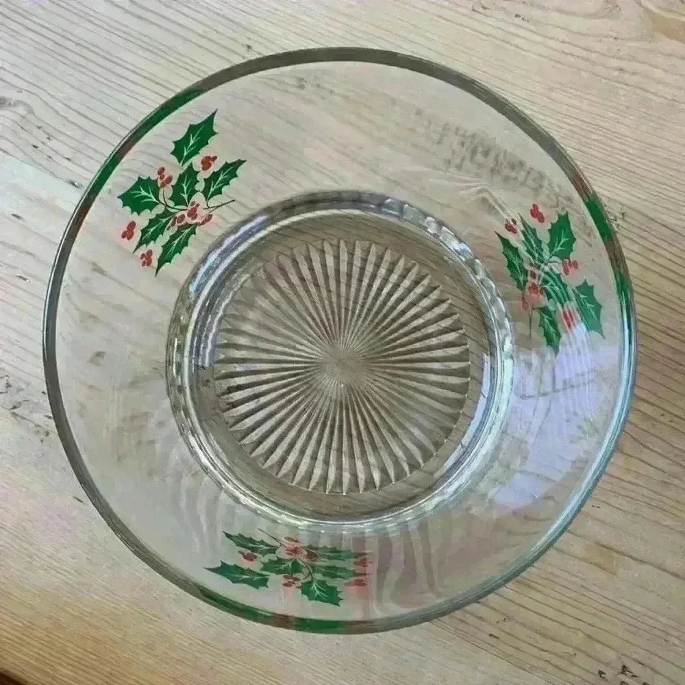 Indiana Glass Vintage Holly And Berries Pattern/Christmas Or Holiday